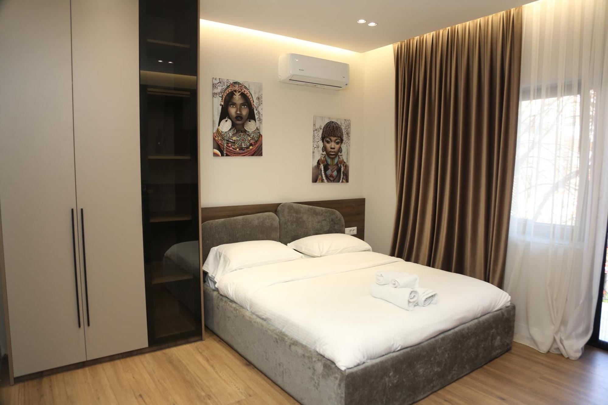 Lux Stay Tirana Exterior photo